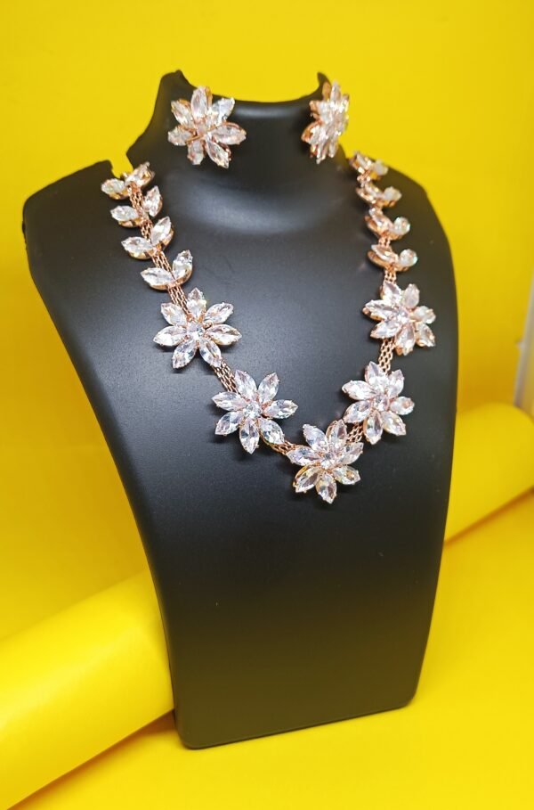 Crystal Petal Elegance Flower Necklace Set
