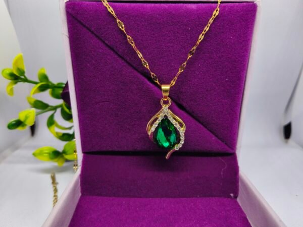 Green Crystal Stone Necklace